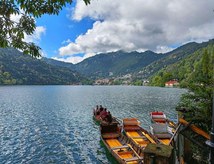 Uttrakhand Car tour package